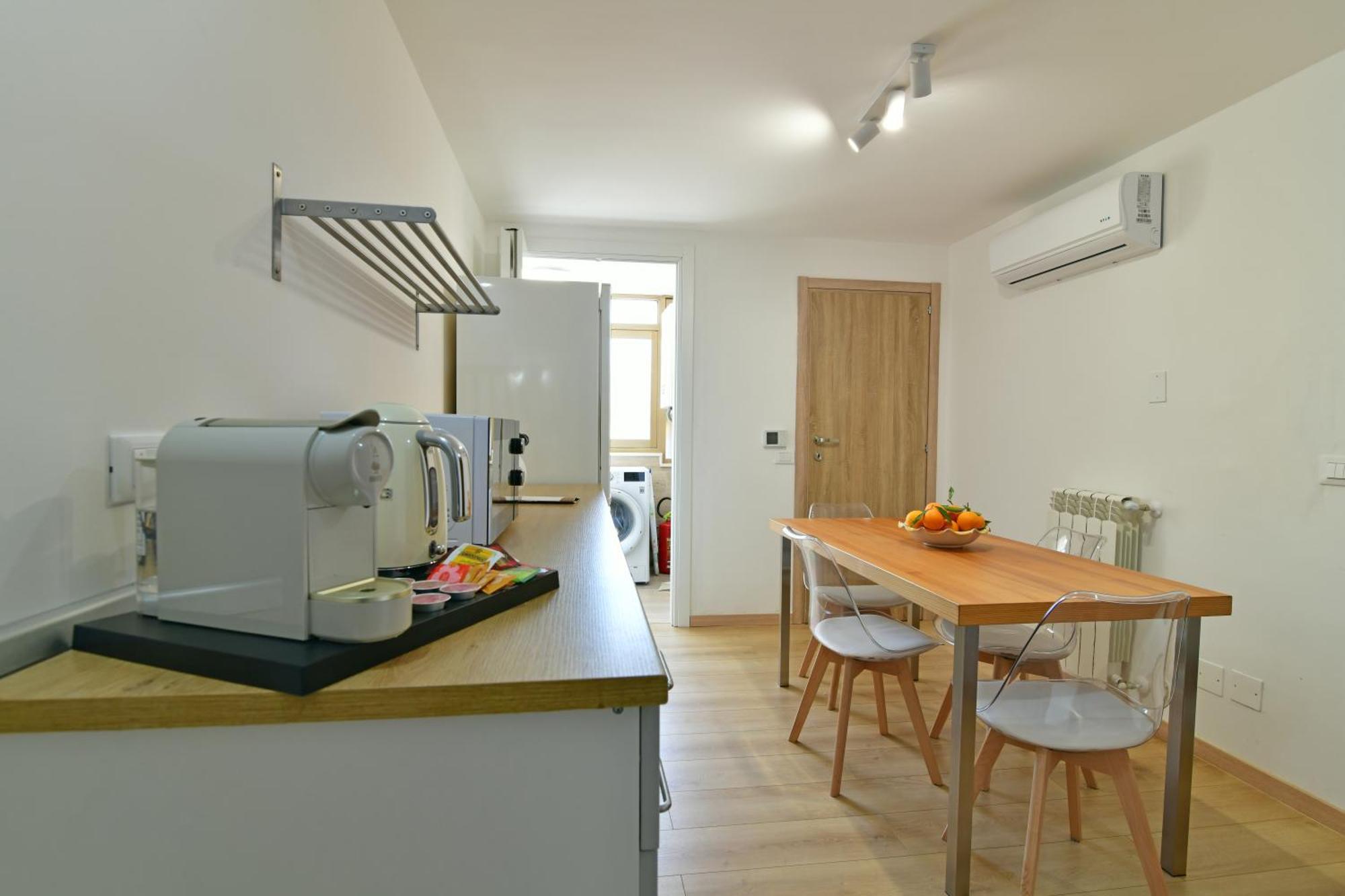 Sabatino Piazza Castelnuovo - Politeama Apartamento